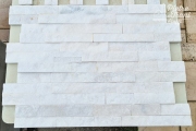 Bianco cm. 60x15 449,00€